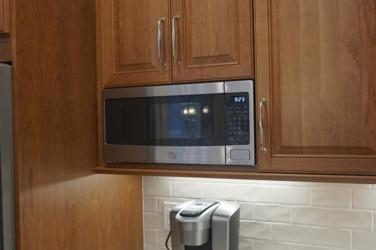 Timeless Oak Kitchen