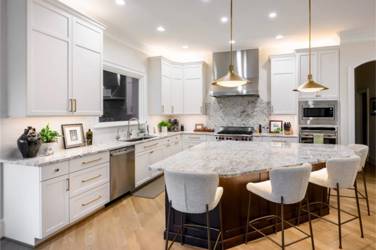 Mouser Frameless Kitchen