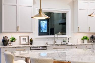 Mouser Frameless Kitchen