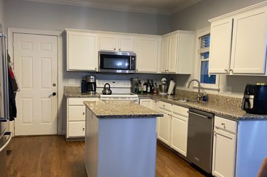 The Contrast Kitchen